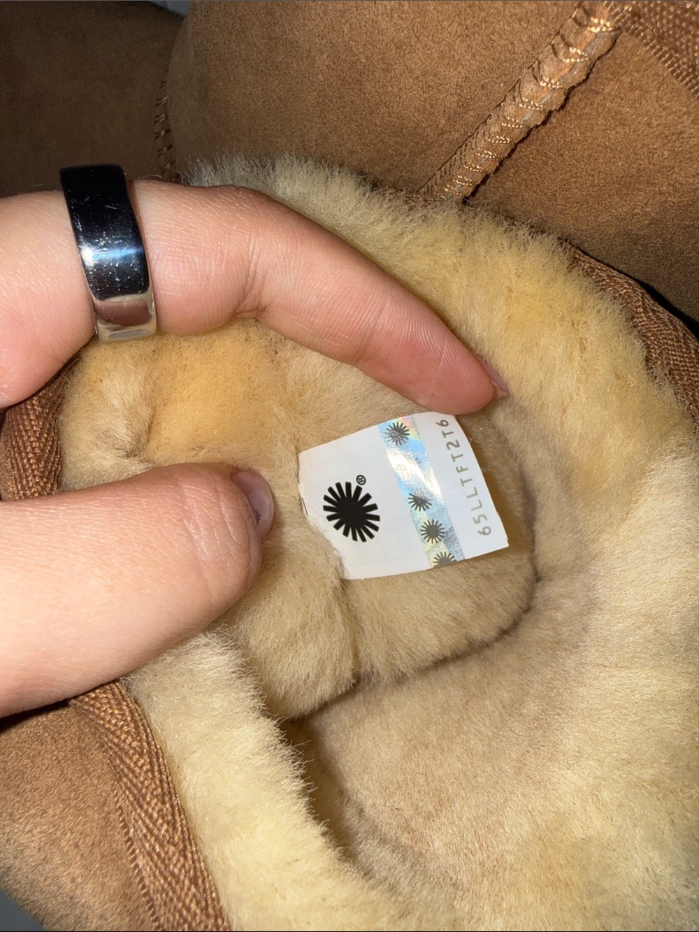 UGG Classic Short Chestnut Suede Winter Boots - Picture 6 of 7